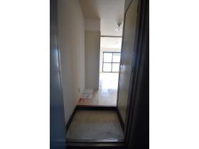 ���ւɉ��ʔ��������܂��B